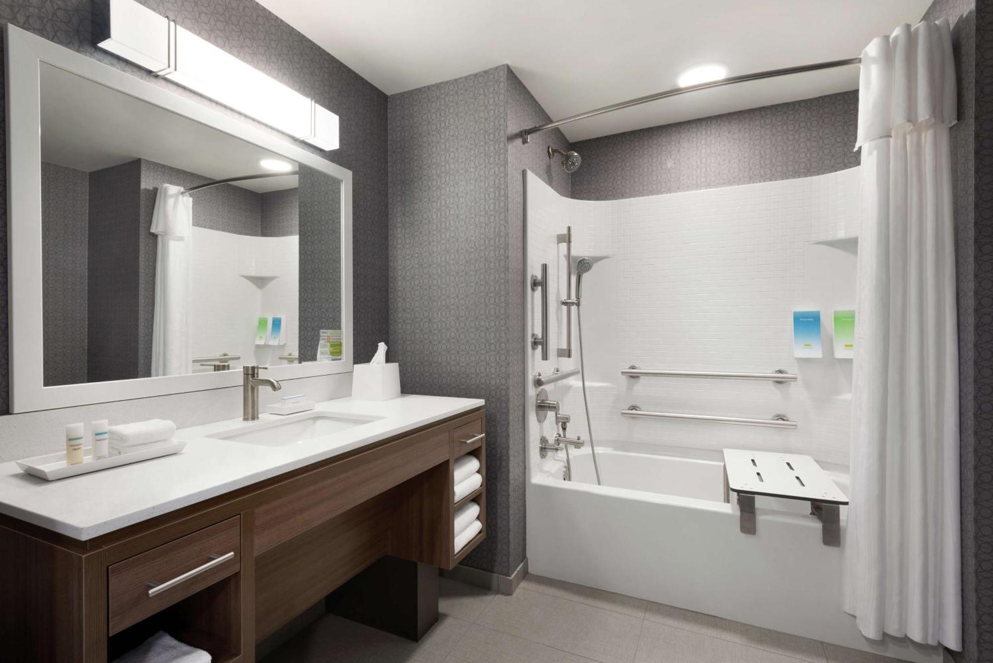 Home2 Suites By Hilton Madison Central Alliant Energy Center Екстериор снимка